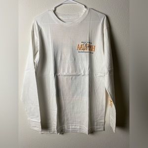 Aaliyah L/S Graphic Tee